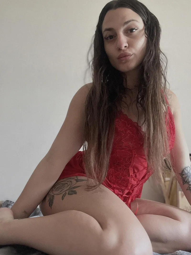 Thumbnail Seductive Red Lingerie: Unleash Your Desires with ArielsEcho