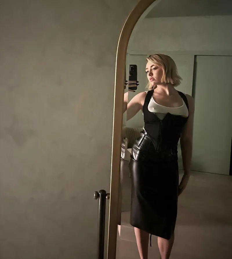 Thumbnail Peyton List's CelebsGW Charisma Unveiled by Bentoinjelly
