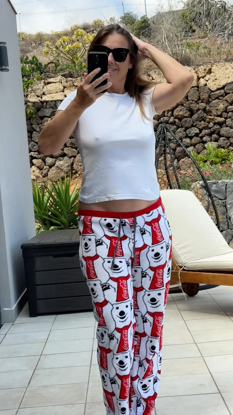 Thumbnail Sensual Choices at 50 | EmilyAmateur | braless