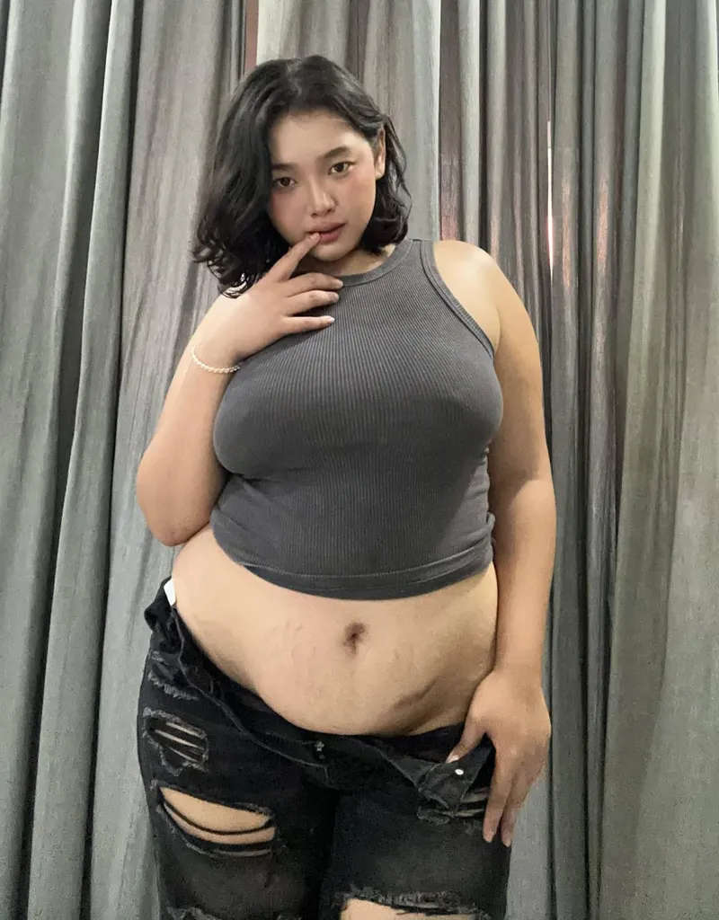 Thumbnail Aikow__: Jeans Fails to Contain Belly Today | Stuffers Category 🤰