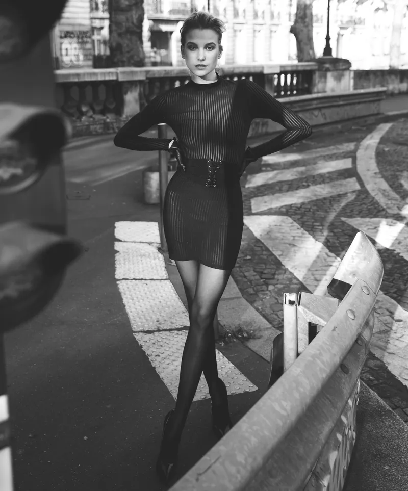 Thumbnail PocketsOfFomenting Unveils Marta Kowalczyk in the World of NSFW Fashion