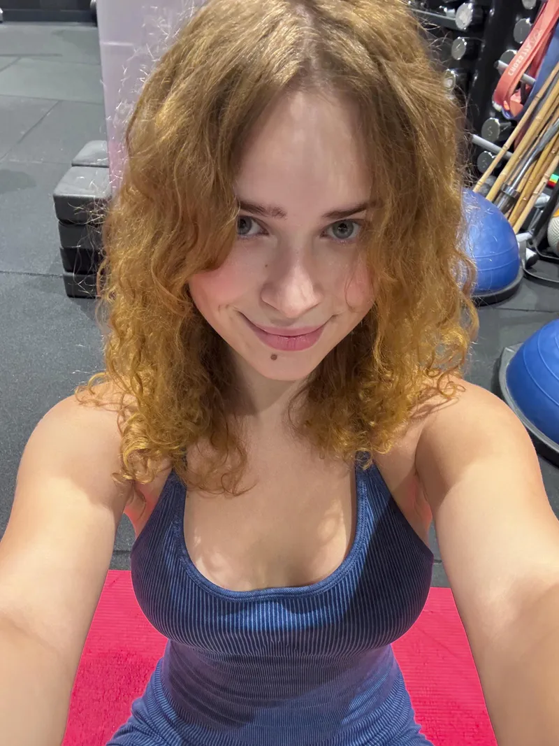 Thumbnail pumpkinpieRi Investigates: Are Braless Workouts Worth the Hype? 👀