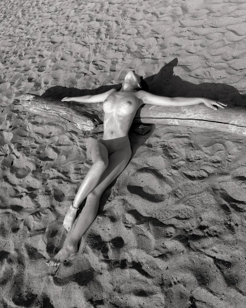 Thumbnail Katline Roddes in PSM no.29, 2024 by Alexis Paoleschi | poisson-iv | NSFWfashion