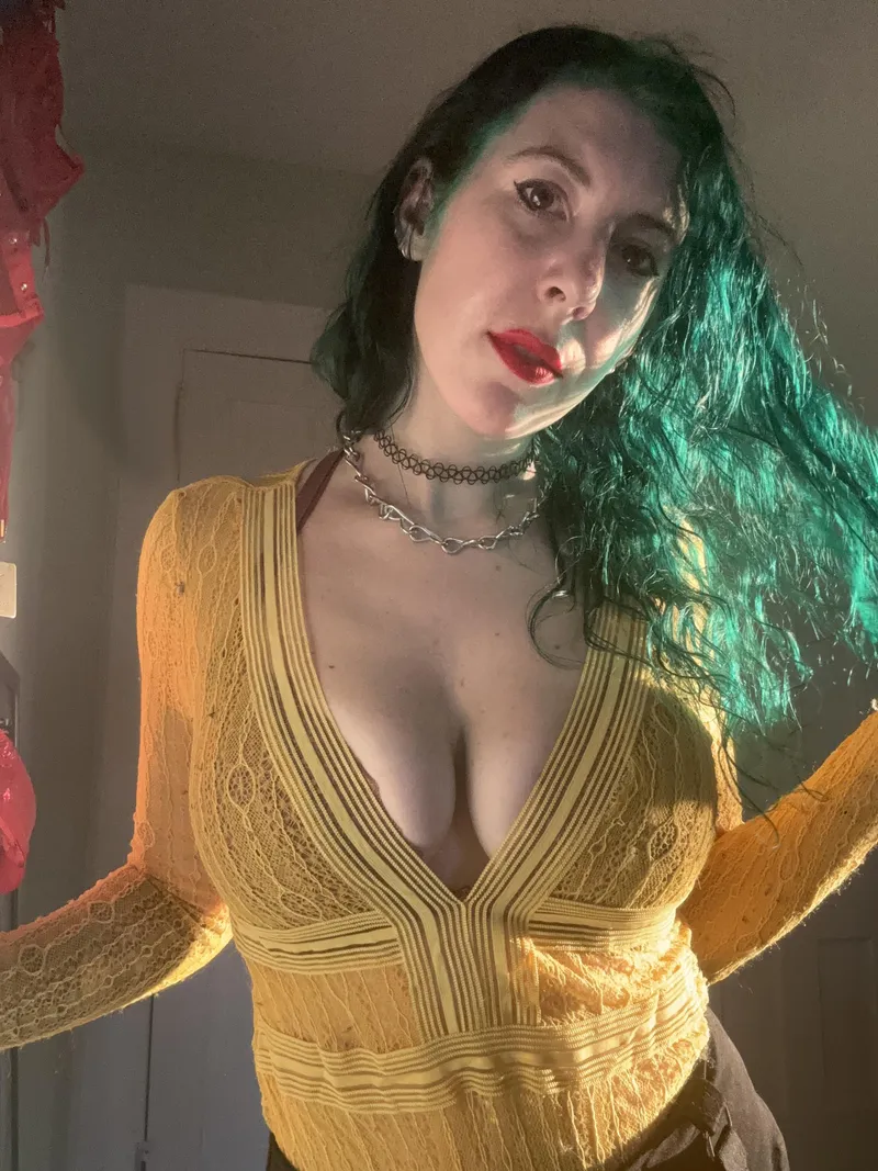 Thumbnail sirenskiss3: Instagram Hottie Extraordinaire