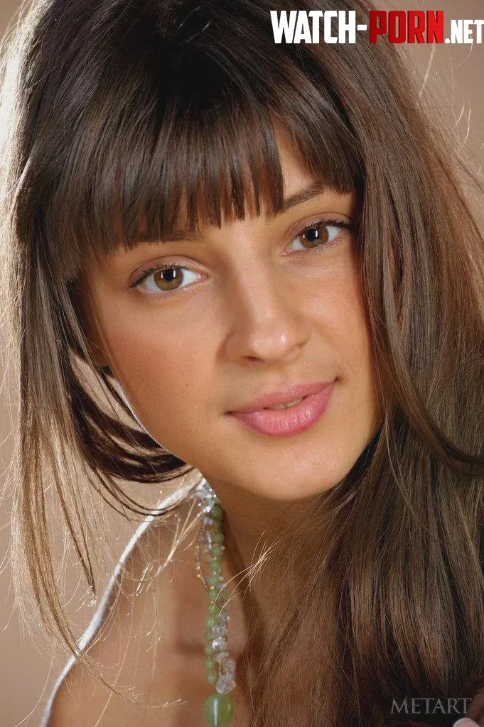 Melena Maria Rya by Single-Guava-2379