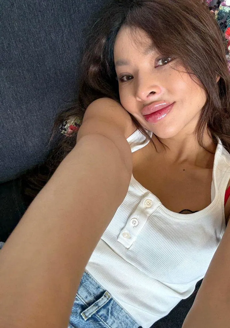 Thumbnail SoryaHush Wants to Be Your Play Toy Daddy
