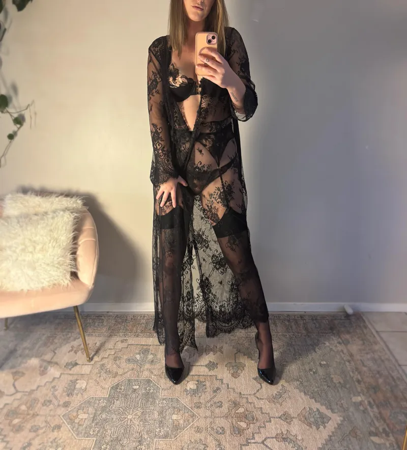 Thumbnail Sultry Unveiling: Unwrapping Passion | Scarlett_Thorne | Milfie