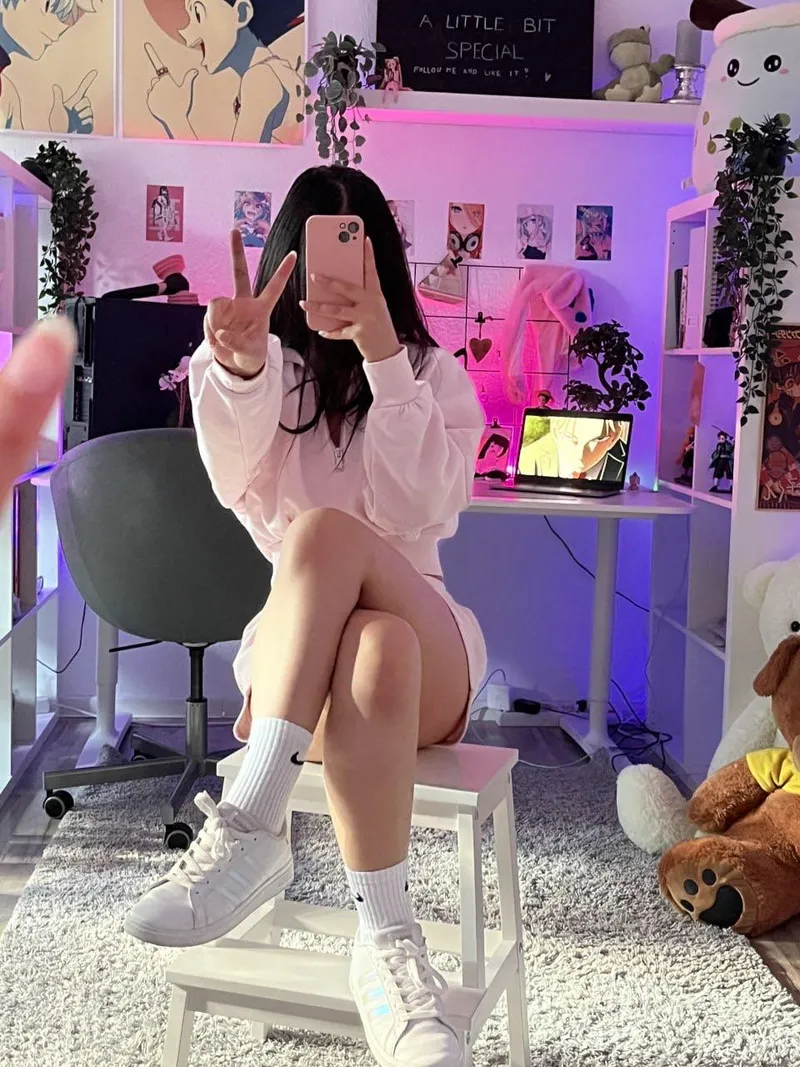 Thumbnail Spread Some Positivity with Pandakikii's Message