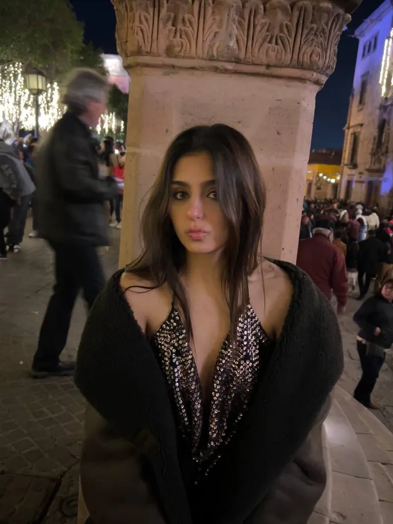 Thumbnail SnuggleDott Makes Classy Fashion Statement with 'Dressed to Impress'