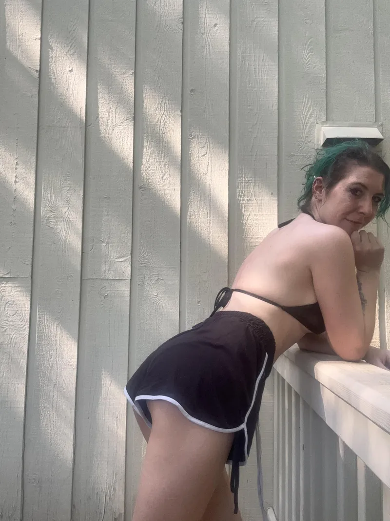 Thumbnail The Bikini Tease: Revealing All by sirenskiss3 | iamatease Category