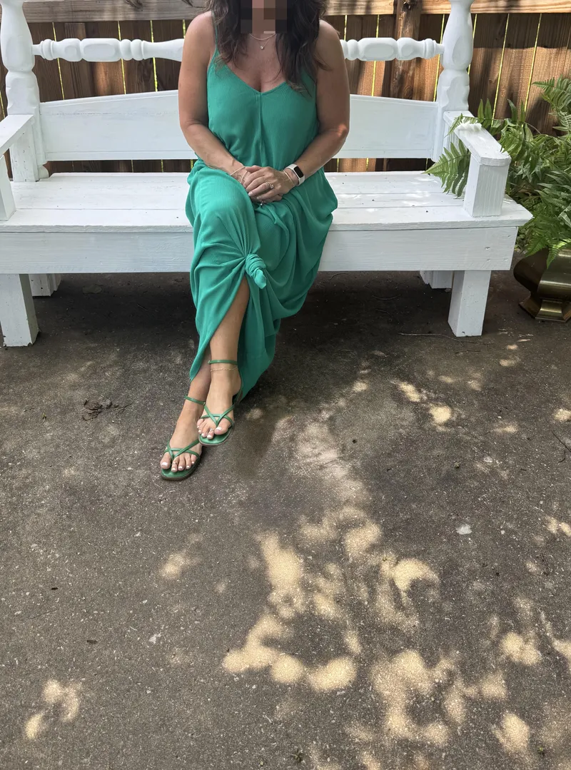 Thumbnail TemptressOfSoles Brings Luck: Green Hues in the Classysexy Domain