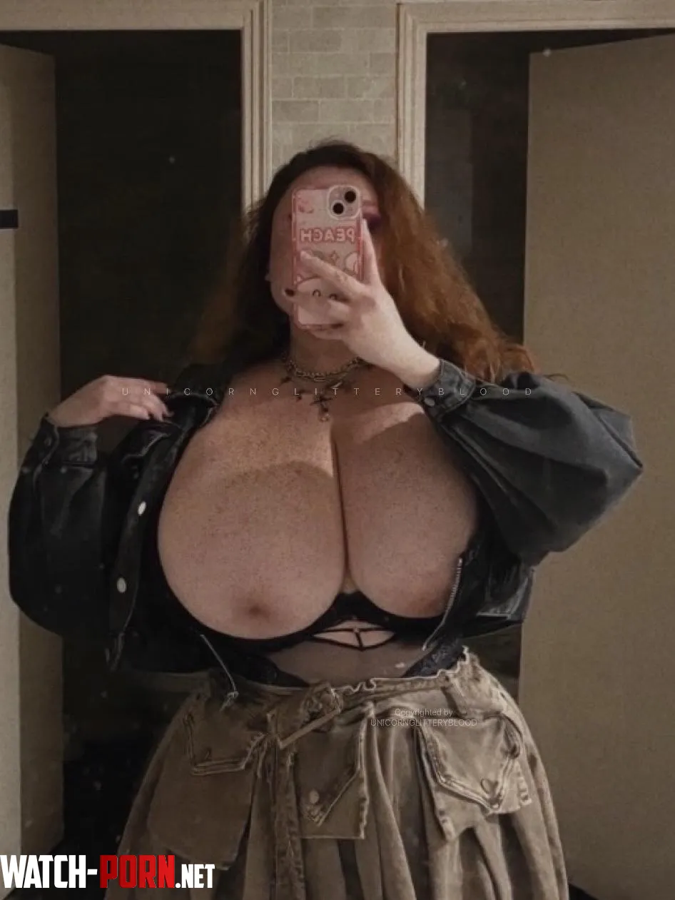 [OC] saggy tits in the wild! whats your enxtmove by Unicornglitteryblood