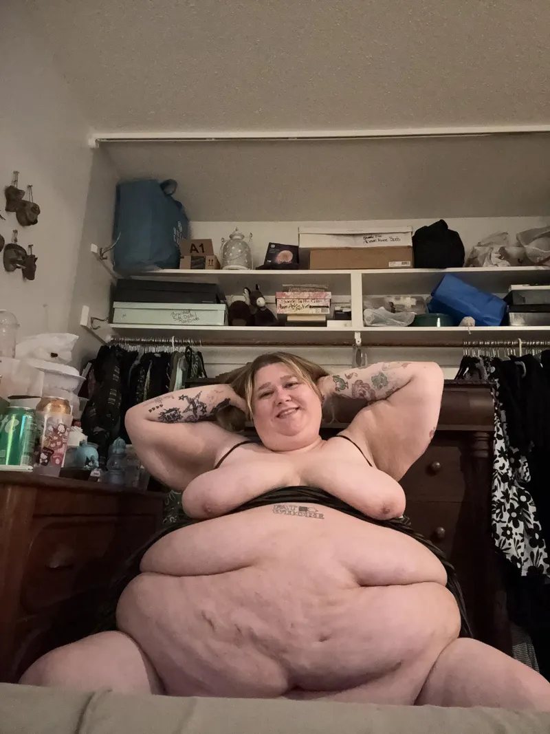 Thumbnail Exploring the Sensual Curves of ssbbw by NoVisit6902