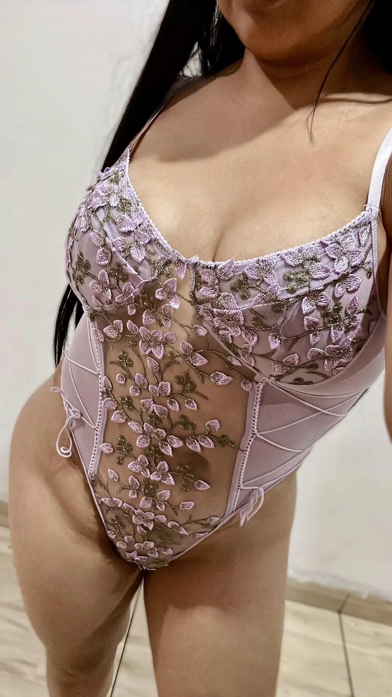 Thumbnail SexyAzucena's Tempting Promise: 'So Much for You to Eat Today'