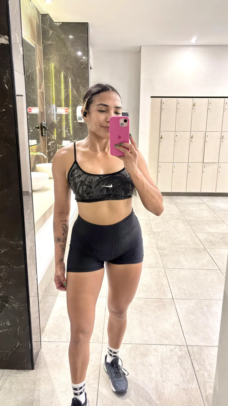 Thumbnail Exploring Shiny Areas: A SweatyGirls Guide by missbolivar