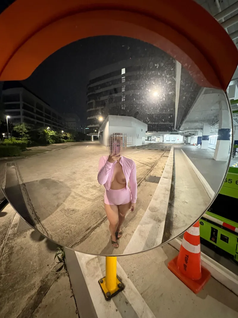 Thumbnail Pretty in Pink: mischiefmaya's AsianNSFW Journey