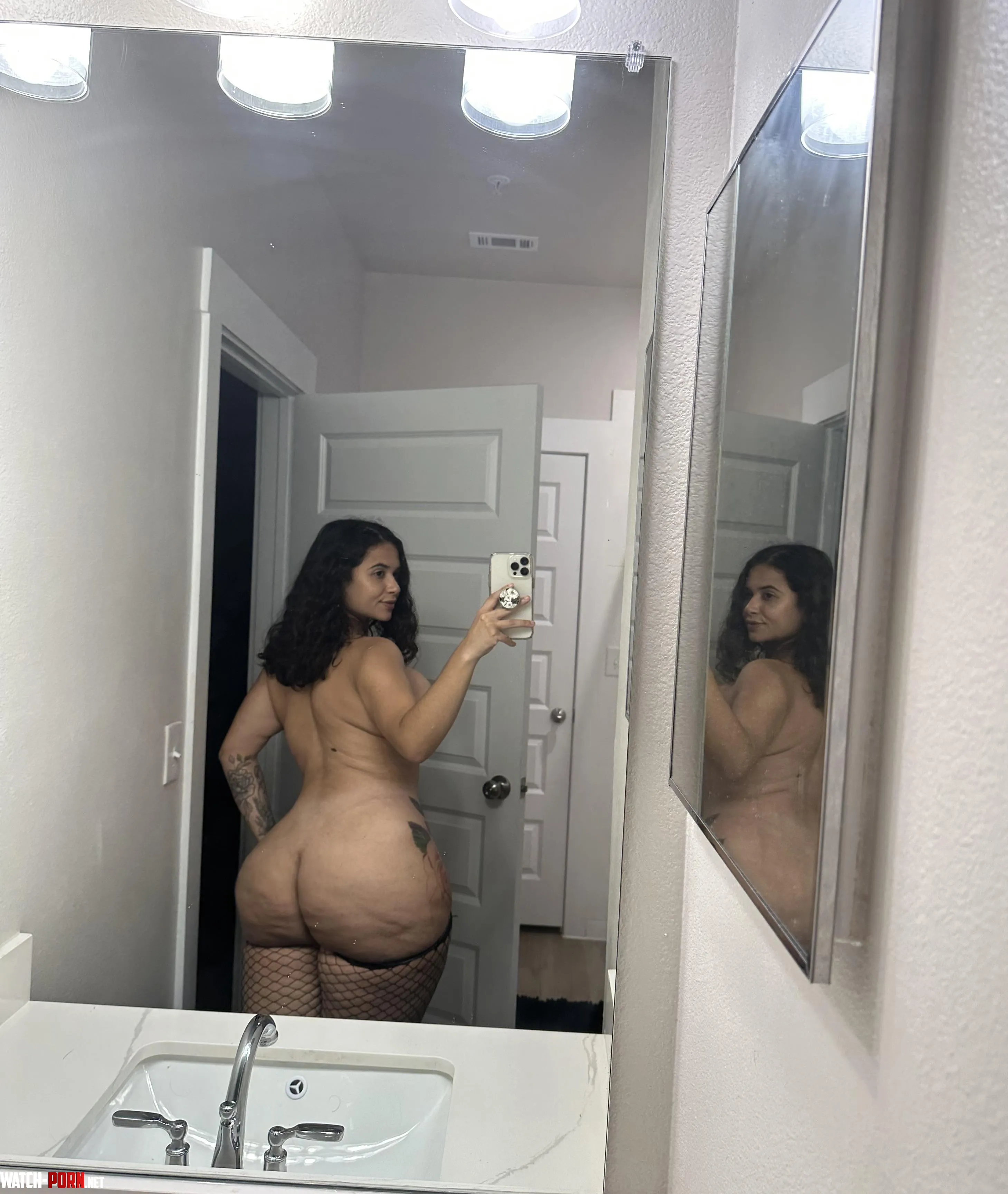 Thick and sweet by Kellymariev_