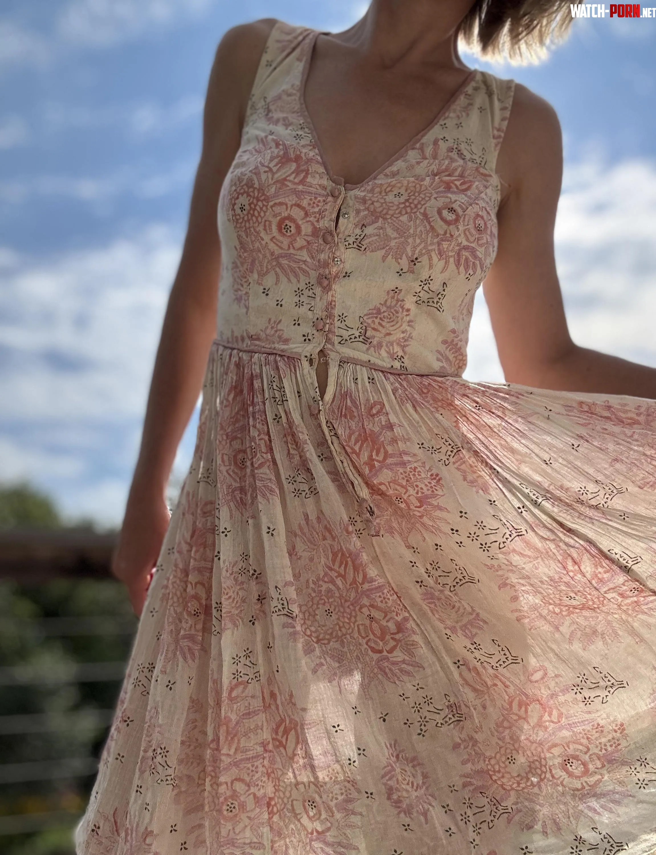 Sundress season by ExoticArches