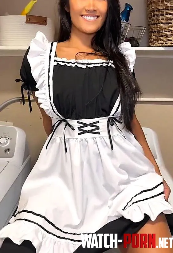 Can I be your pretty asian maid? by sunshinemaidxo
