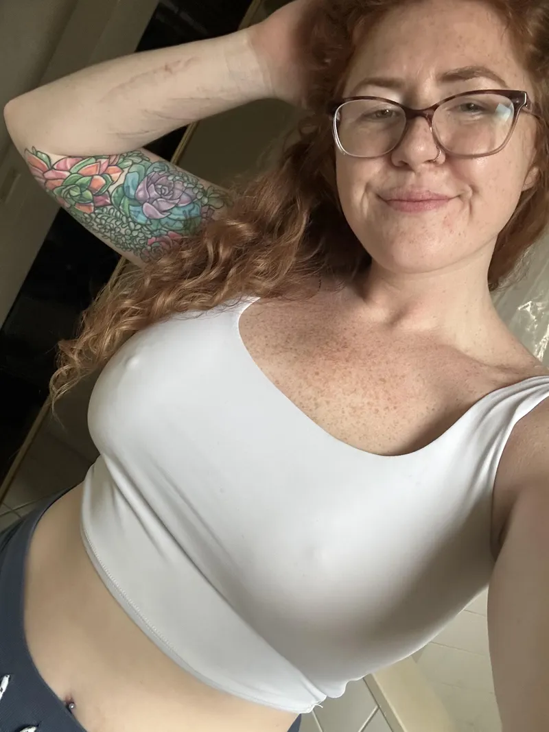 Thumbnail Chill Chores Day: Embracing Braless Comfort by sexylayne