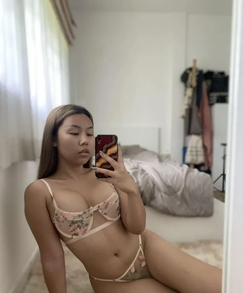 Thumbnail Thick in All the Right Places by YaGitlKhloe in Asiansissification