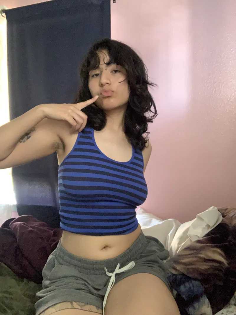 Thumbnail Kissy Face Moments with XxxHentaiDxllyxxX