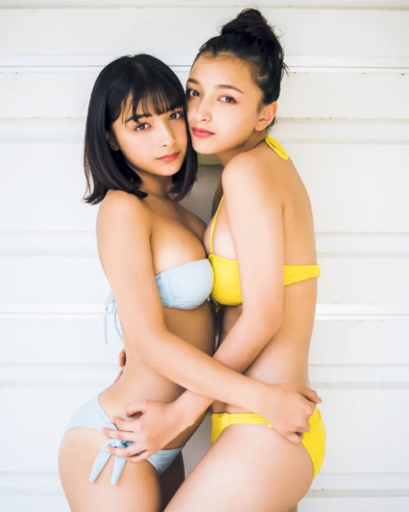 Thumbnail Marina Momose & Erika: A Gravure Spectacle
