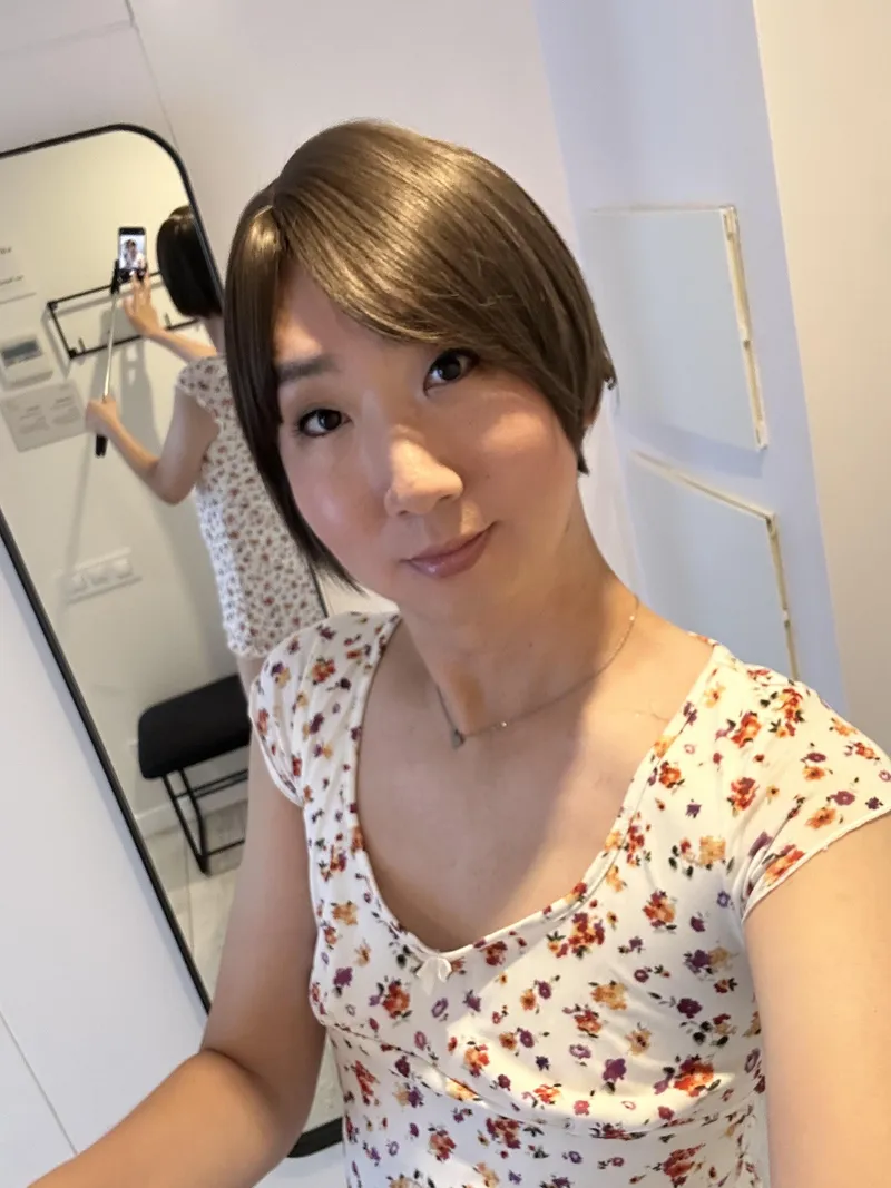 Thumbnail New Me Wave Hello - MinaKeilicious Explores Asiansissification