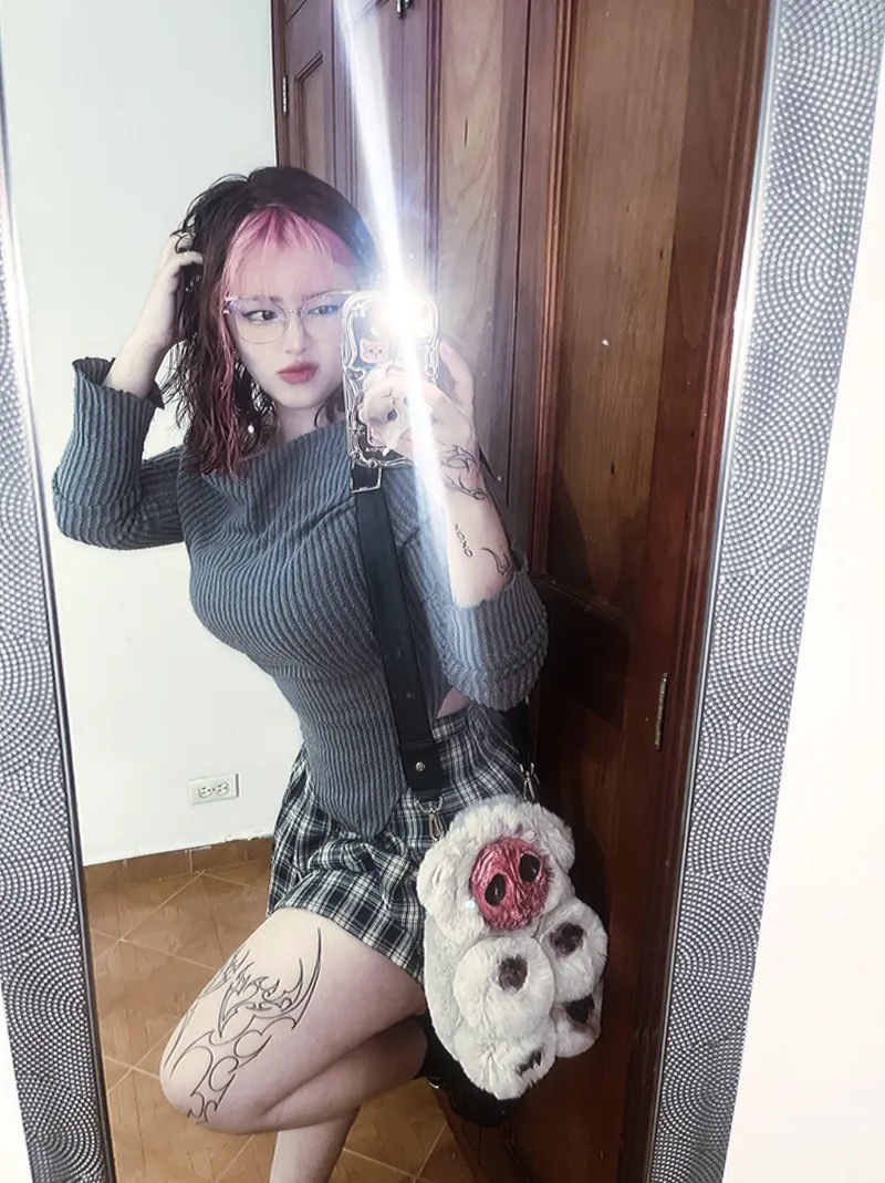 Thumbnail Do I Look Cute? by BeautifulBunny | AsiansGoneMild Category - Author