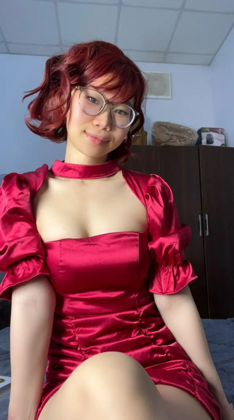 Thumbnail Capturing My Favorite Self-Love Moment by MsRedApple | classysexy Category