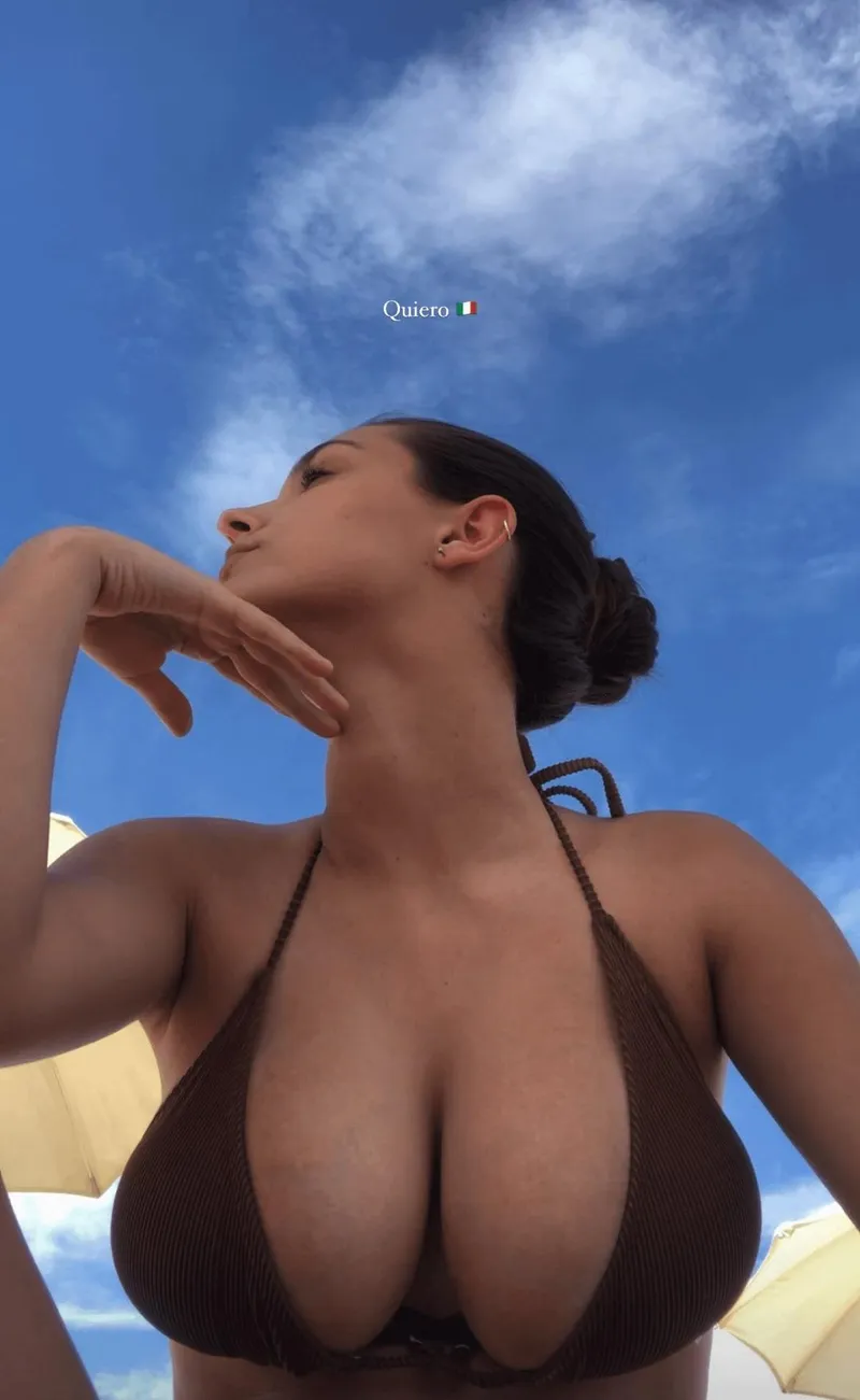 Thumbnail Quiero by ReactiveYam