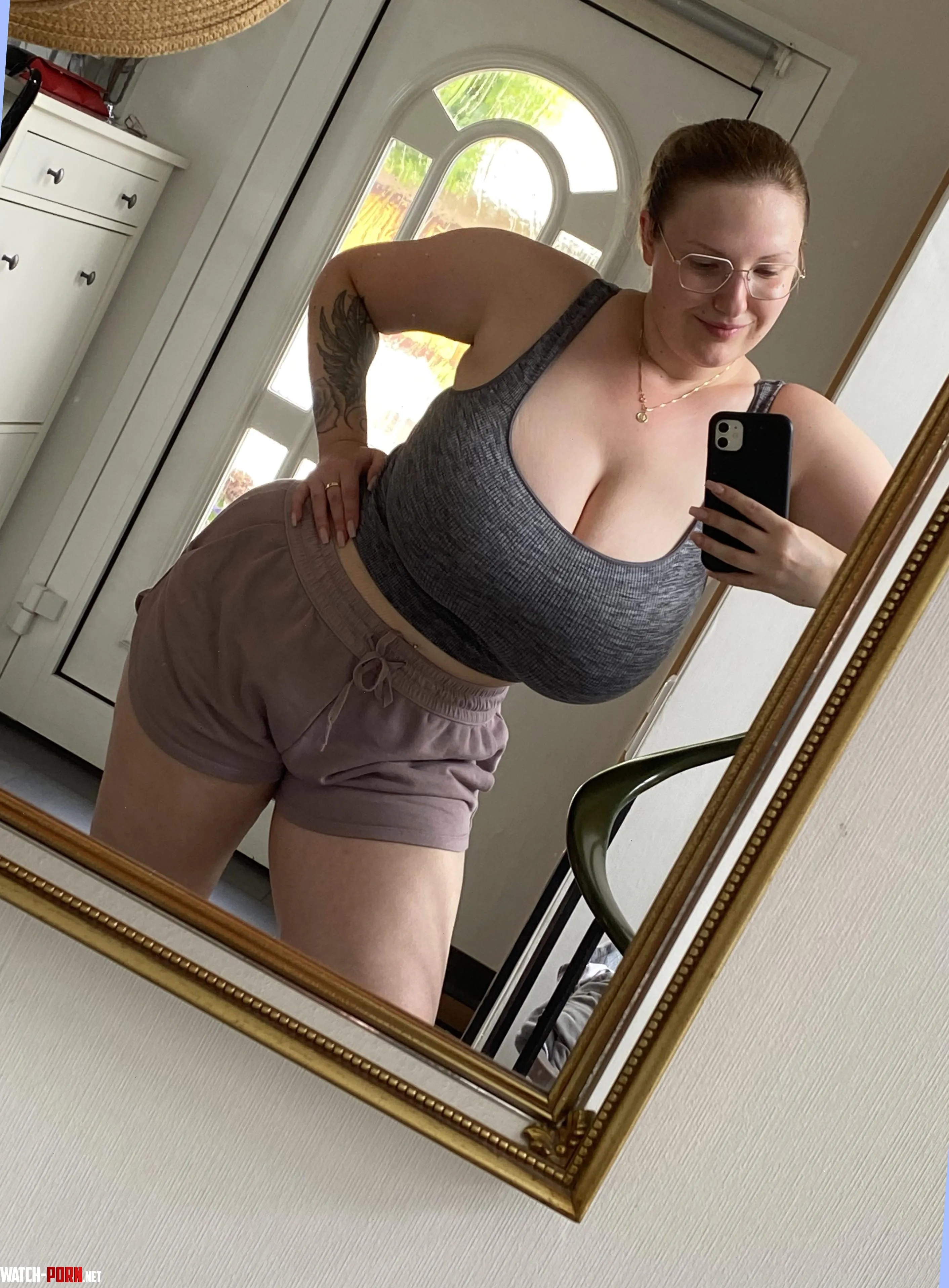 my favorite workout top by Thessarionne