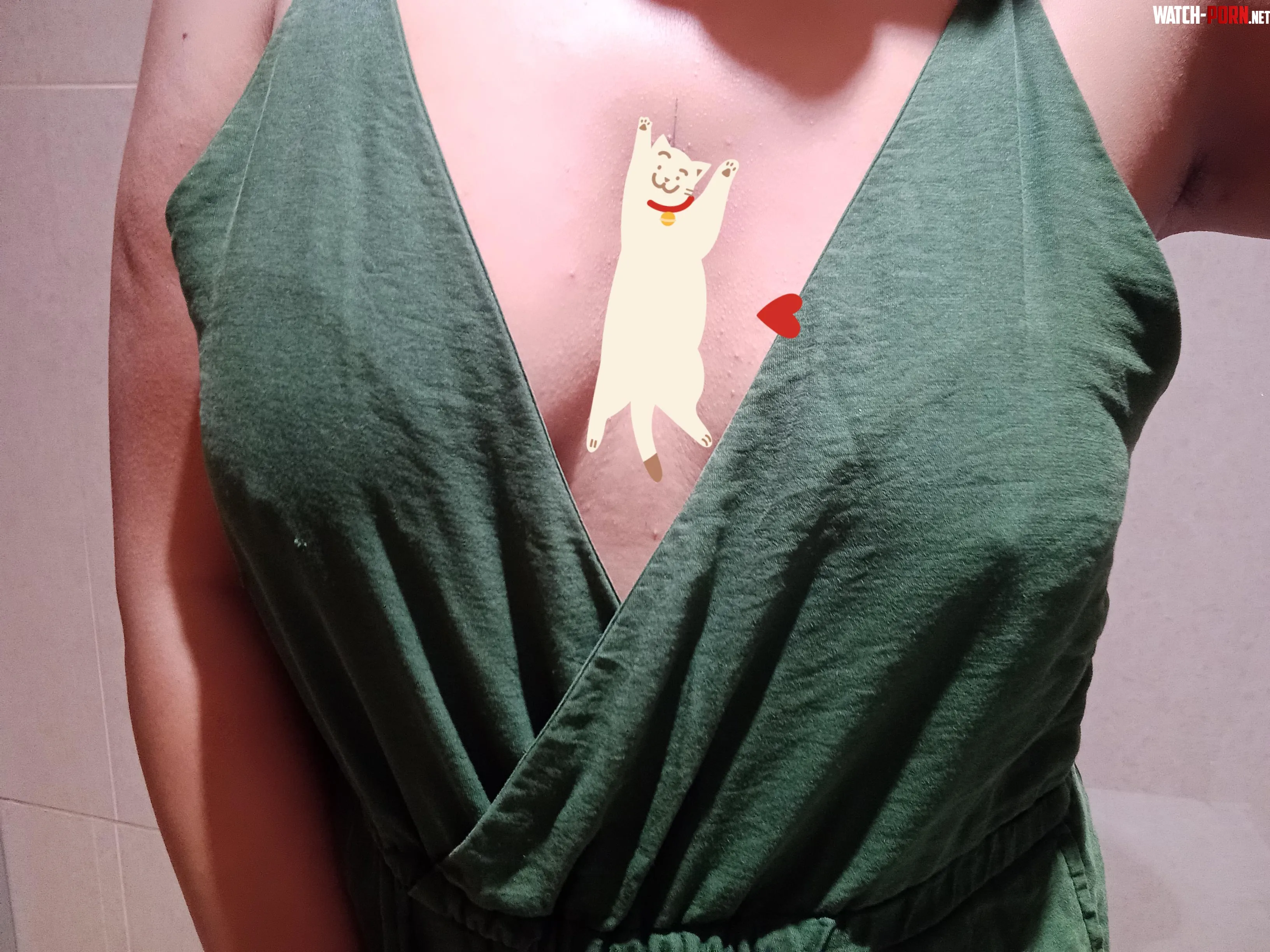 Happy Mondaaaaaaay night (f) by Accomplished-Neck683