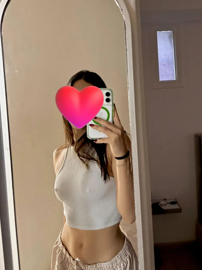Thumbnail Morning Comfort: Embracing Croptop Fashion with Maleficent_Pound_215