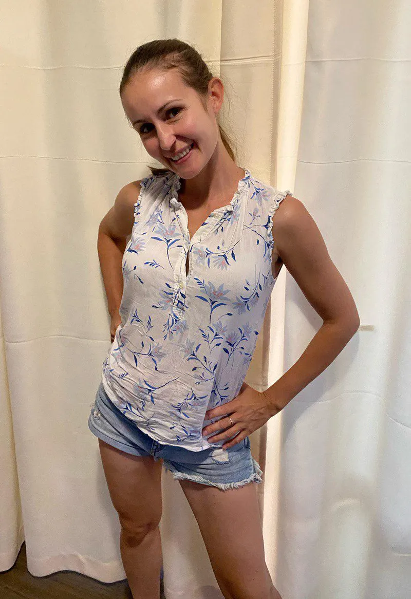 Thumbnail Viki_91 Ensures a Fun Evening for Everyone at 32