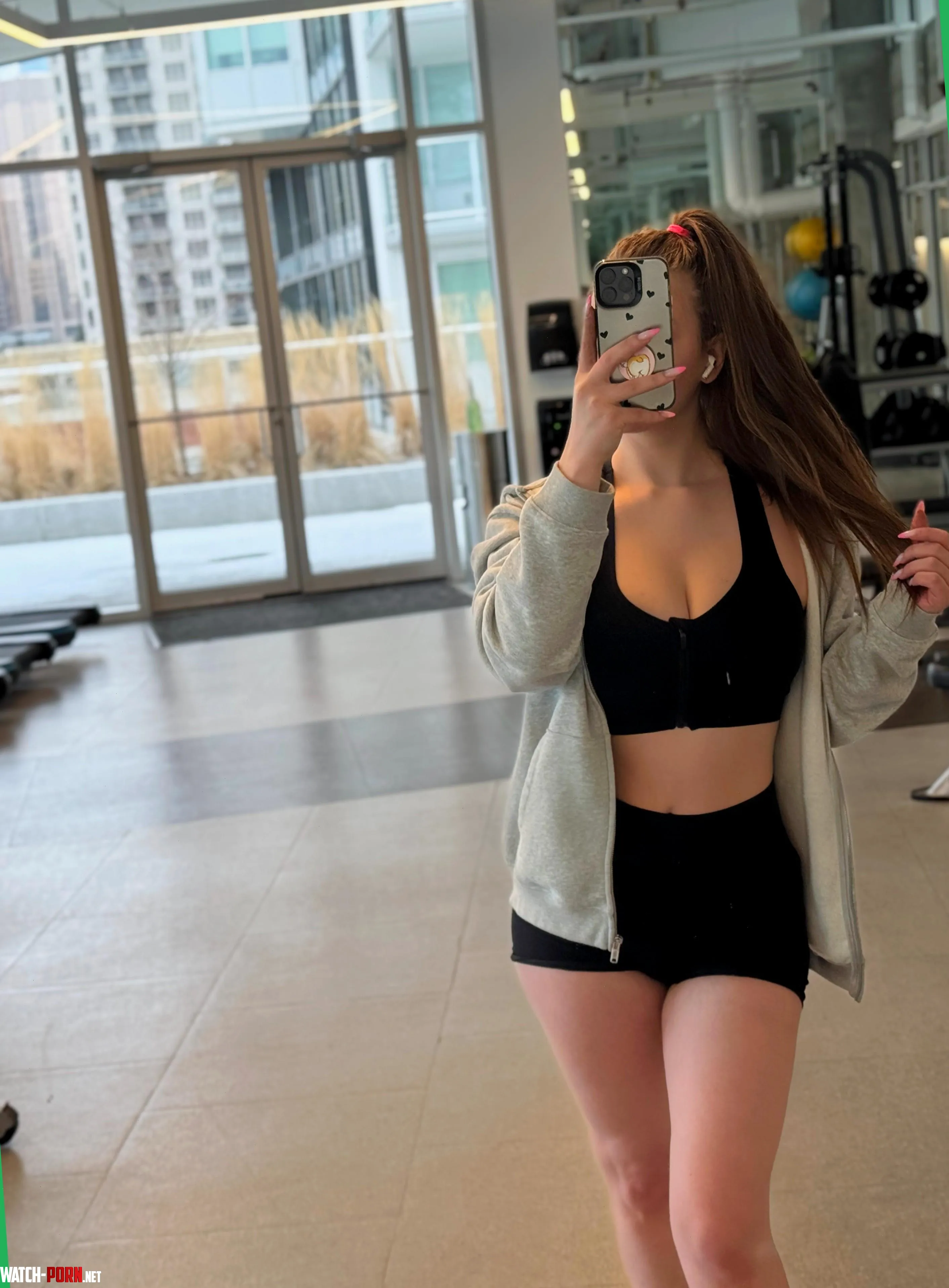 comfortable top for training by zephyraelle