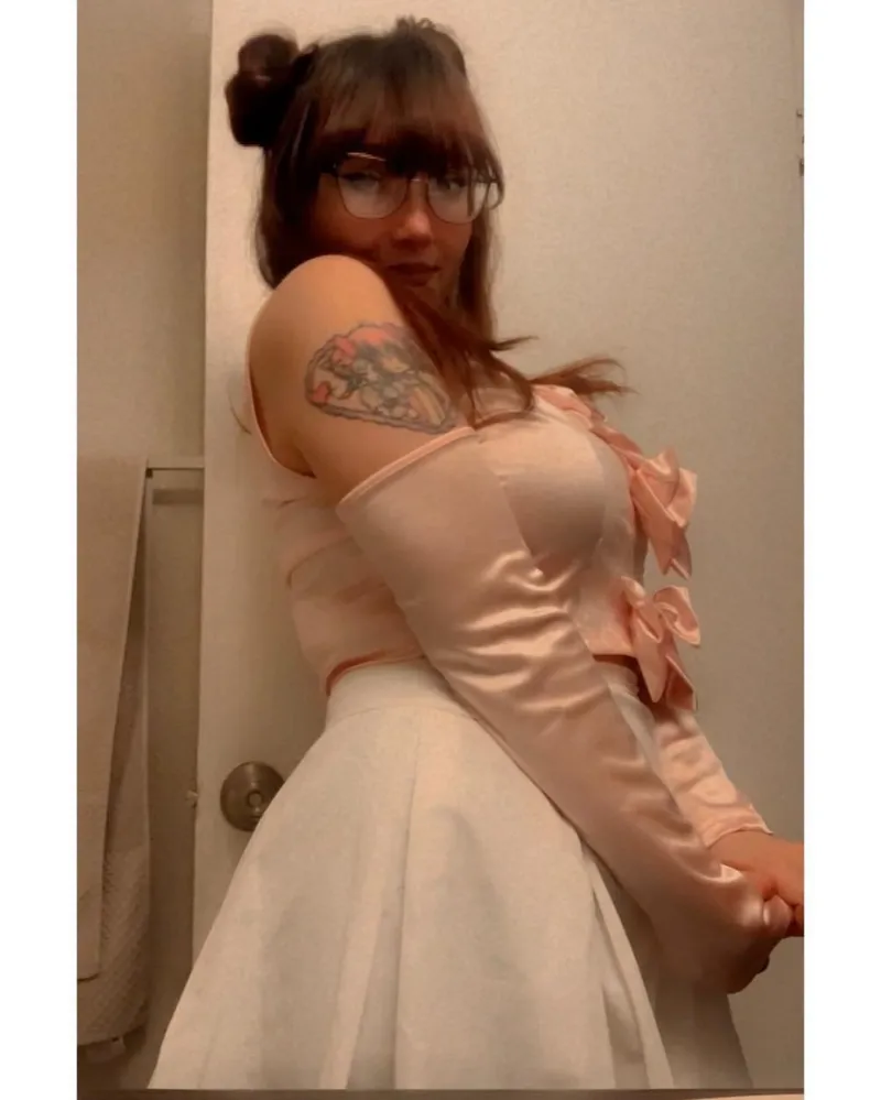 Thumbnail Total_Ad_9170 Shows: Perk Up and Cute in 2busty2hide