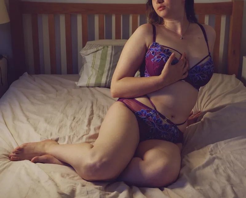 Thumbnail Indulge in 'Honey' by Author PsychEllie in the Thighs Category