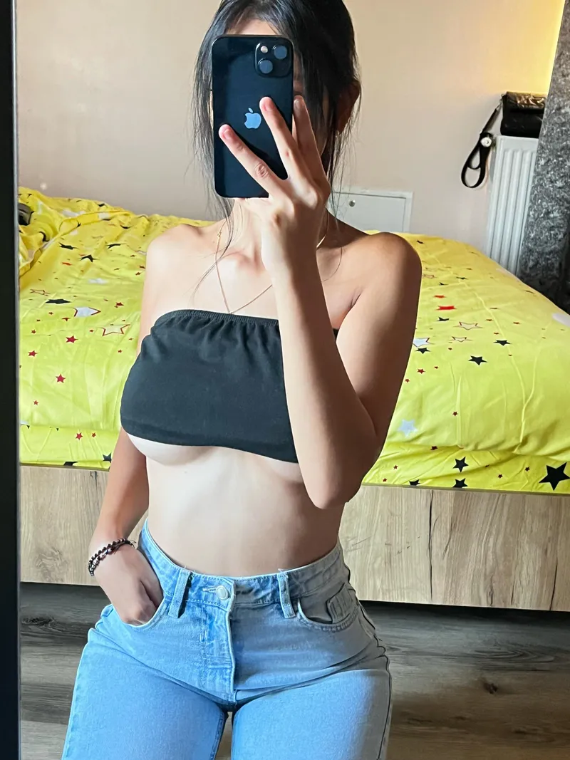 Thumbnail This little crop top is so cute by PixiOnTheGo