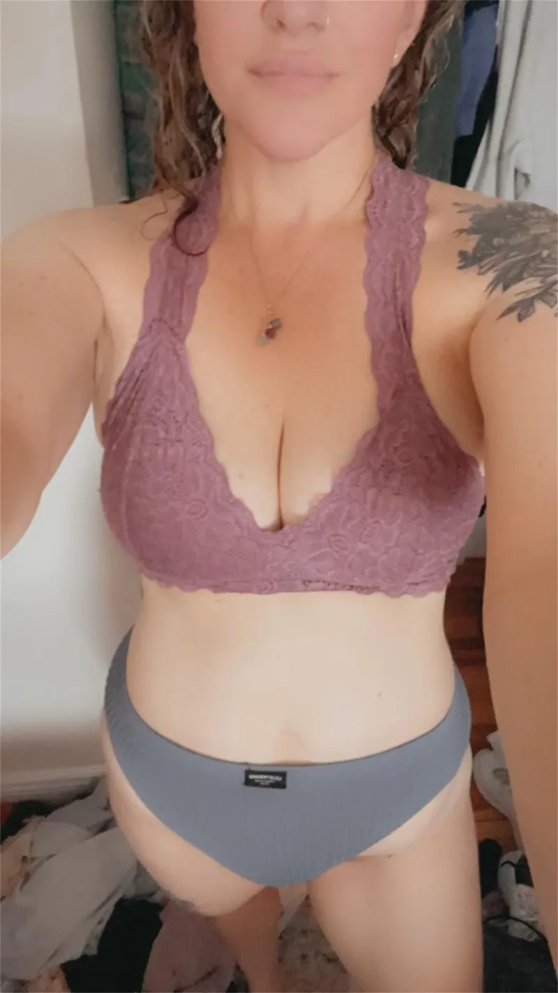 Thumbnail Over the Hump with Eye-Catching Cleavage | GngrPeach