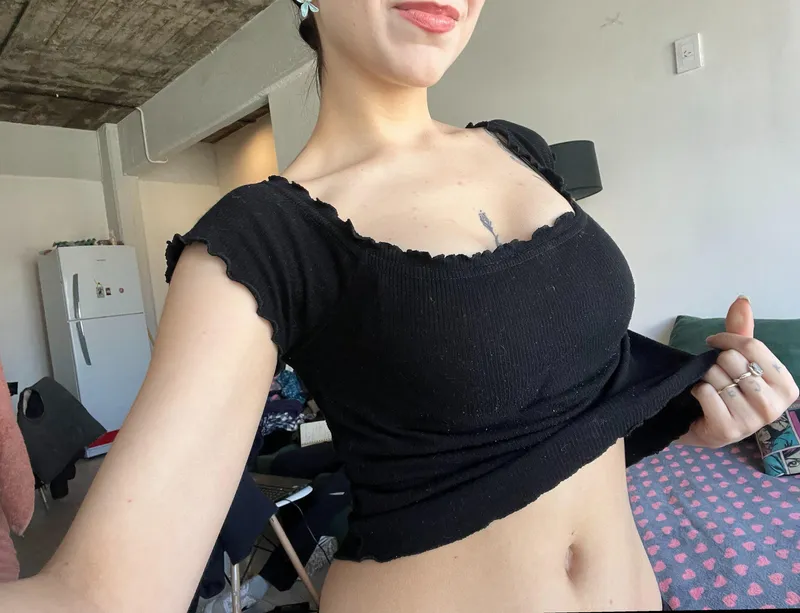 Thumbnail Effortless Style: Black Crop Tops for a Stronger Impression | fountainrictusempra