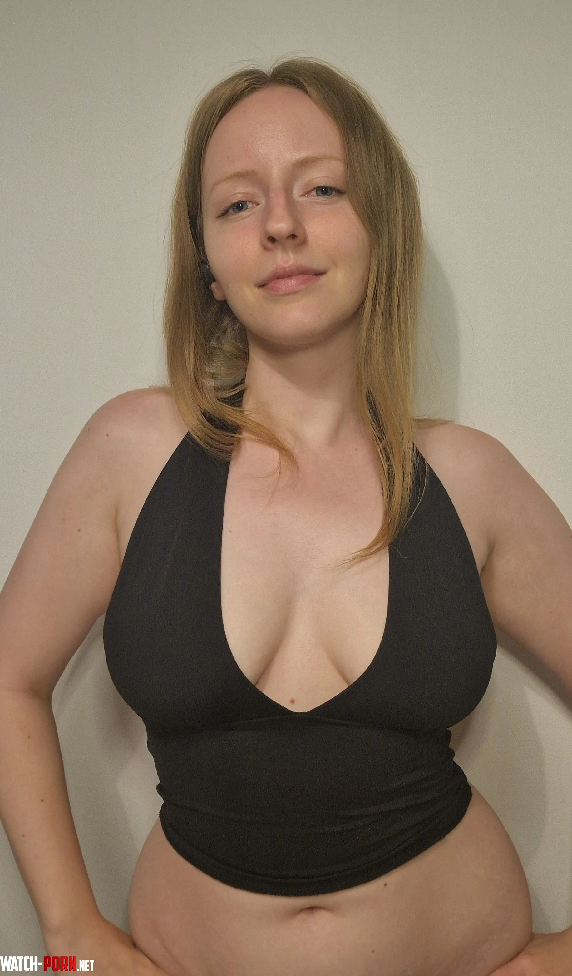My first crop top, and I'm feeling really confident in it! by KissMyHips