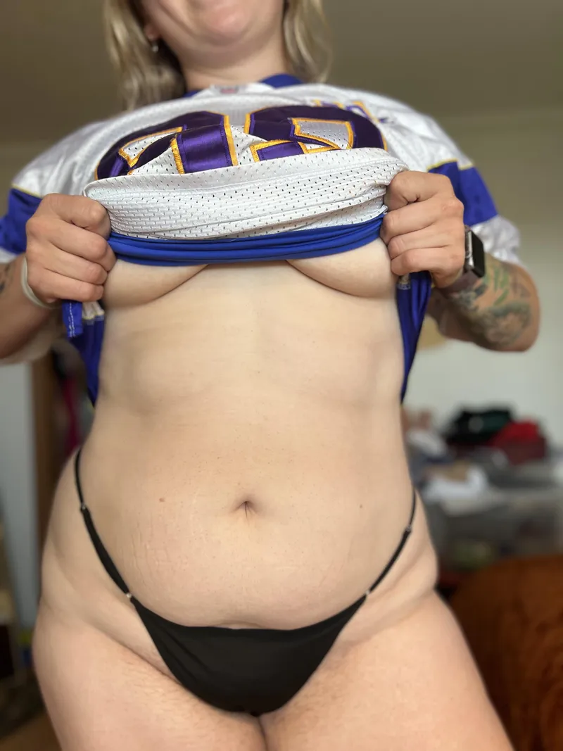 Thumbnail QUEENBAVM0RDA's Promise for GamedayGoneWild Outcome