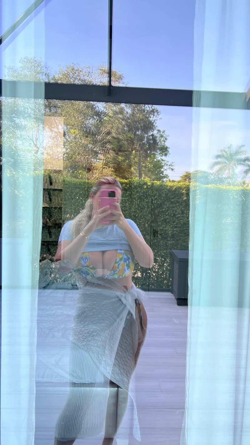 Thumbnail outside Selfie by Careless_Training487
