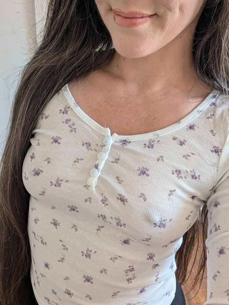Thumbnail Littlegothinheels rocks a tight top revealing pokies
