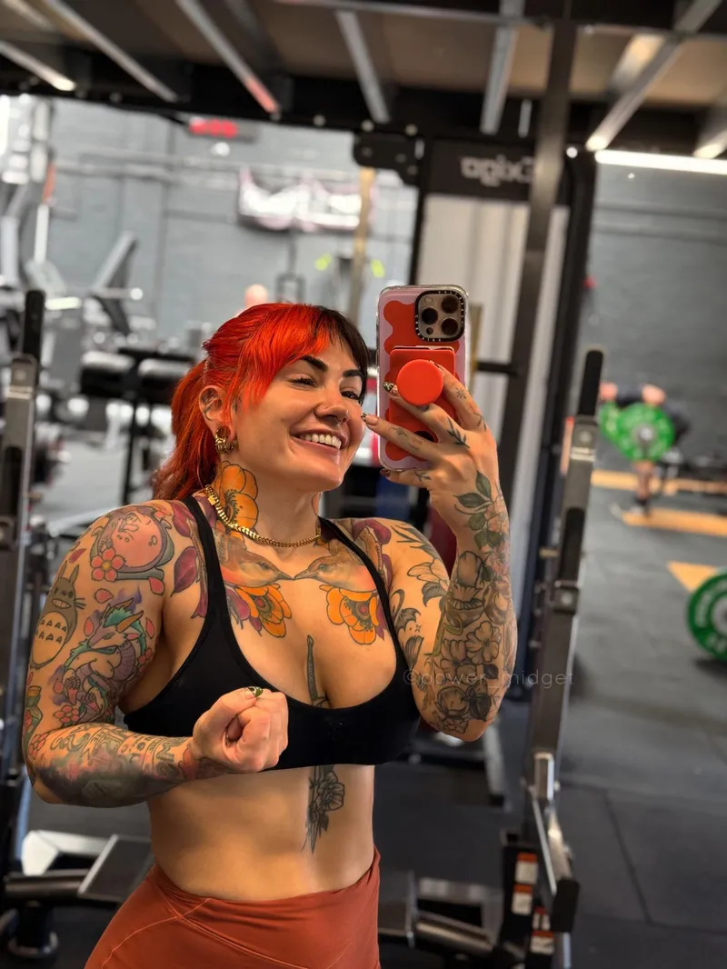 Thumbnail Harnessing Strength: A ThickFit Journey by power_midget