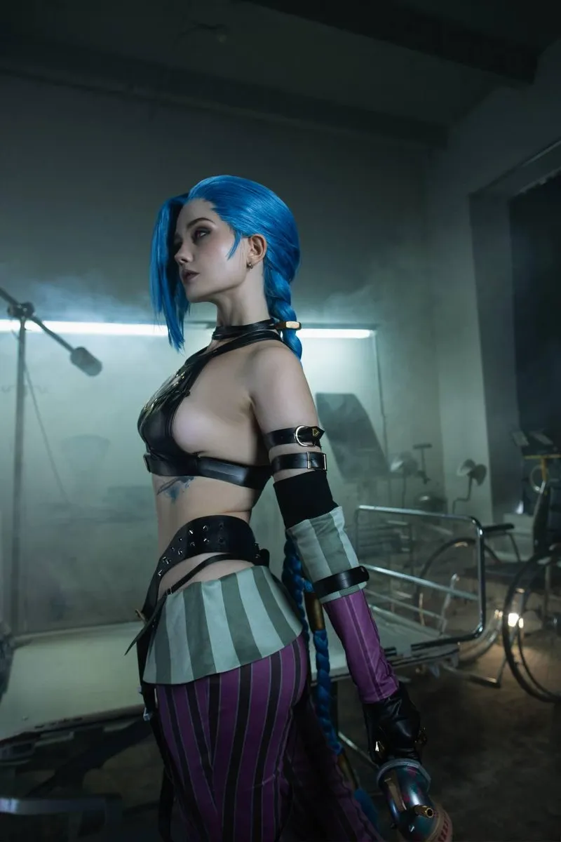 Thumbnail Jinx Cosplay Masterpiece by Jyu_San in the Cosplaygirls Category