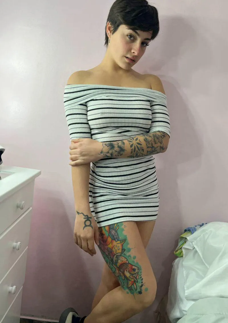 Thumbnail Keeping it simple and chic by Nikkispicee