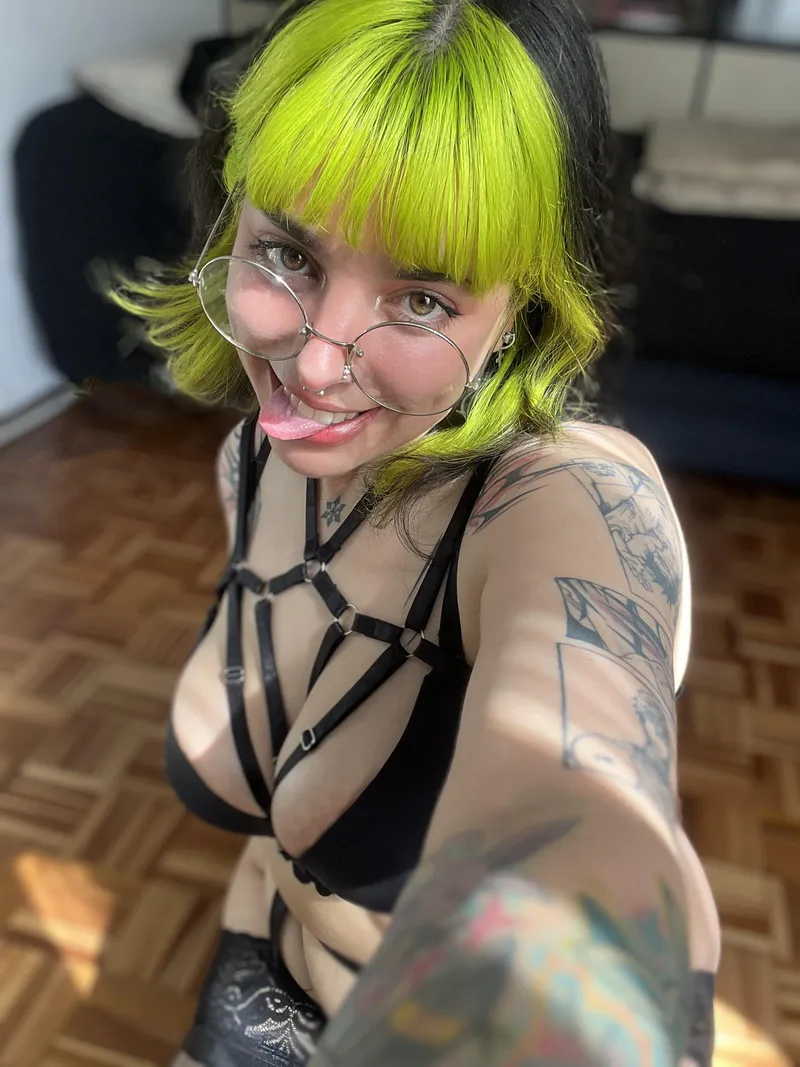 Thumbnail Lime Green Supremacy: Dive into the World of GirlswithNeonHair with CFireflies