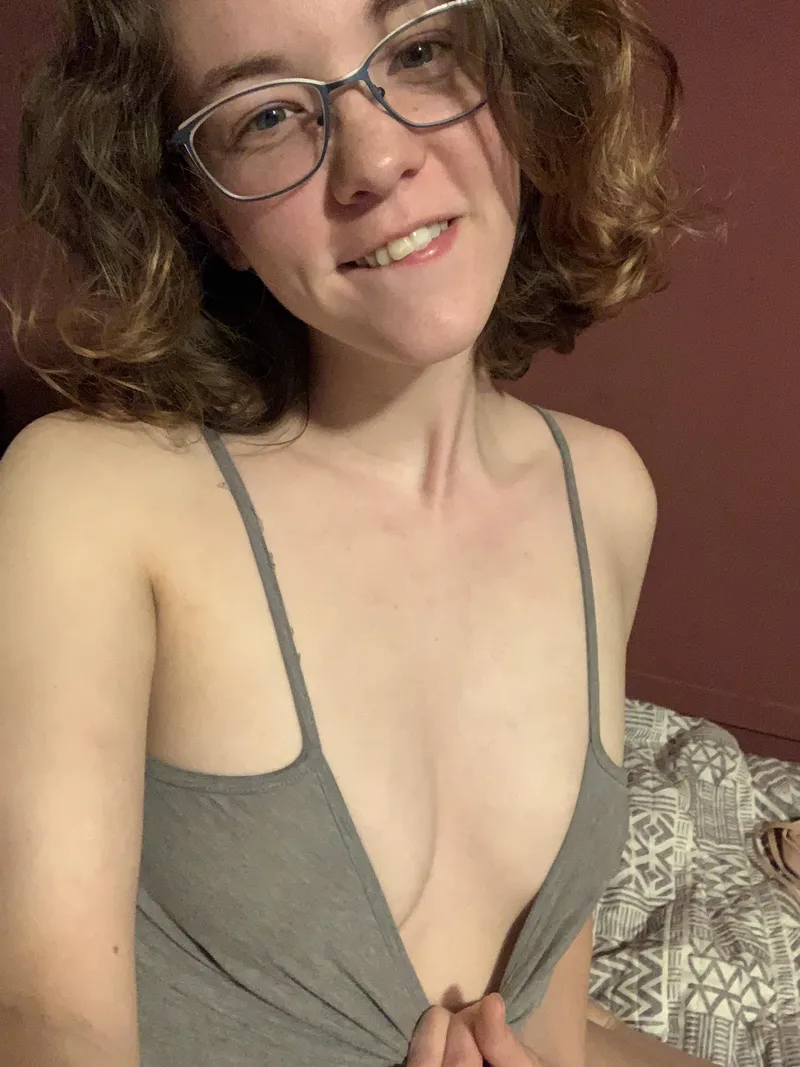 Thumbnail Just a simple selfie can be sexy and sweet by thebreefontaine
